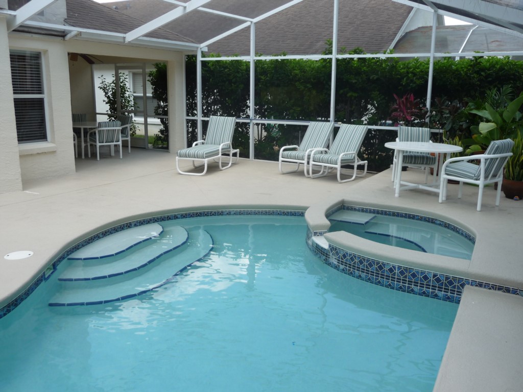 5. Pool, Spa and seating